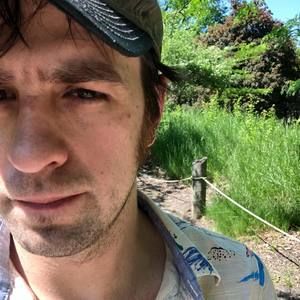 Meet your Posher, Adam